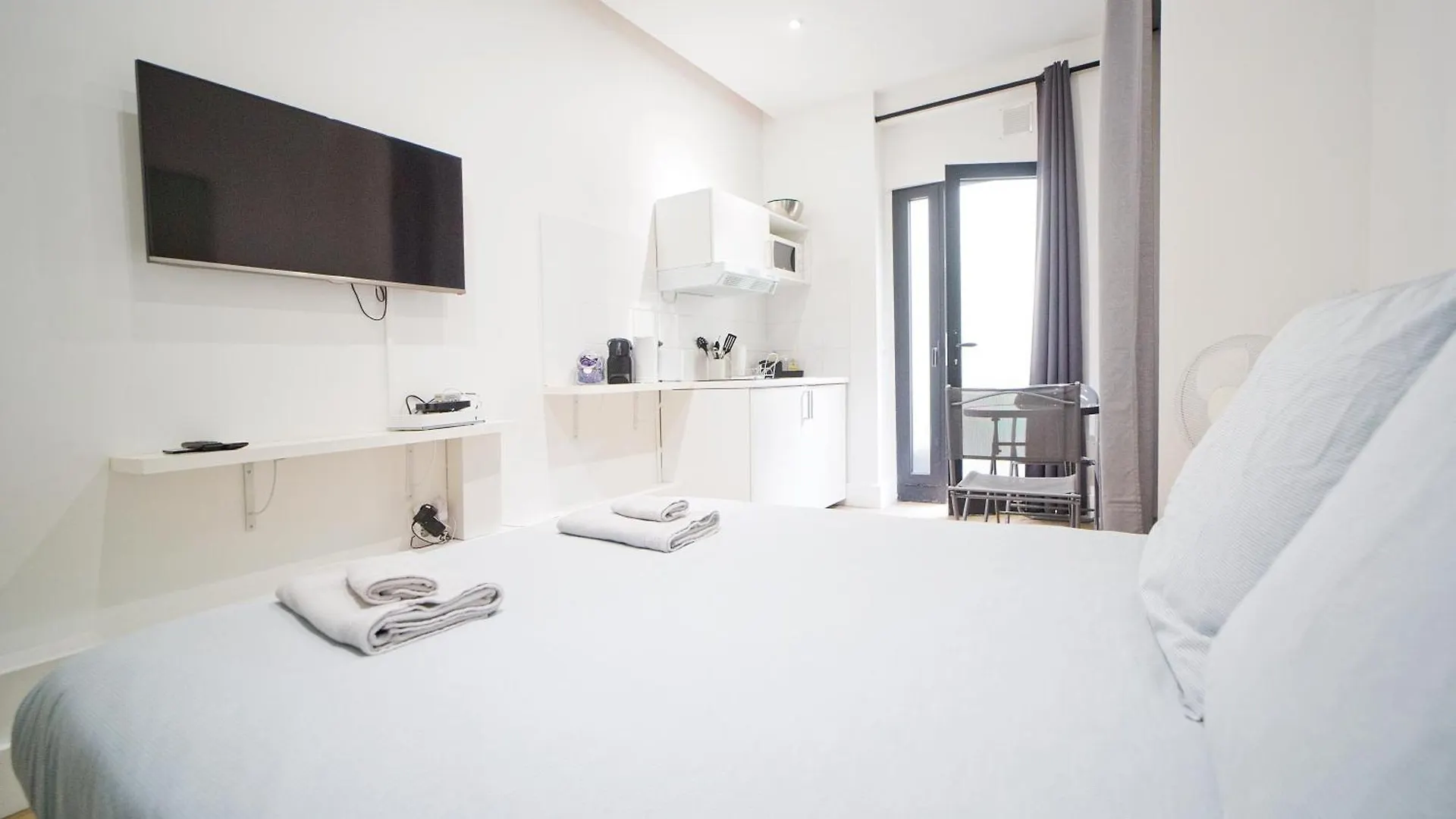 Lovely Parisian Apartment *